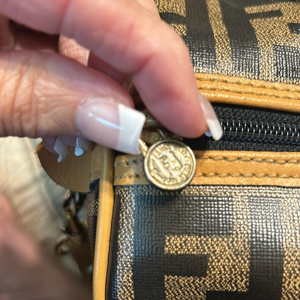 Fendi Iconic FF Logo Brown and Black purse wallet small pouch and dust bag! - Picture 3 of 16